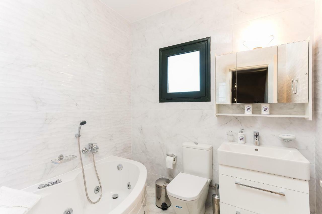 Evangelos Villas, Lavish Touch, By Thinkvilla Angeliana  Extérieur photo